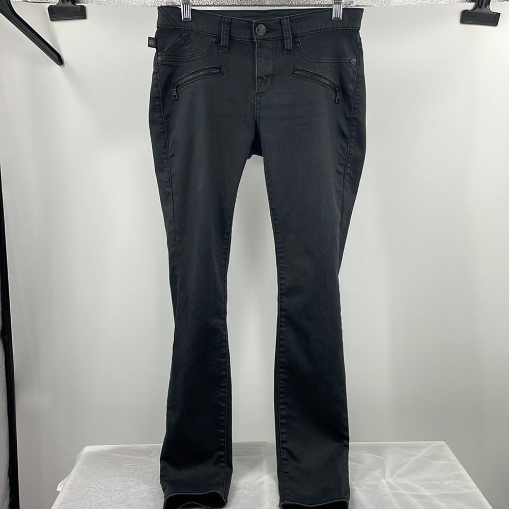 Rock & Republic Black Kashmiere Zip Pocket Jeans Size 8